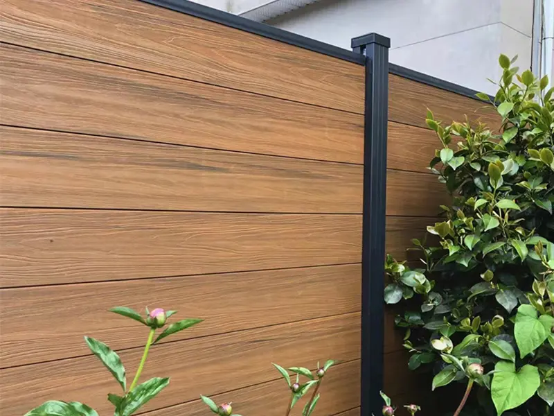 outdoor-waterproof-anti-corrosion-wood-plastic-composite-environmental-heat-treated-material-wpc-fence-for-garden-pool-villa-1