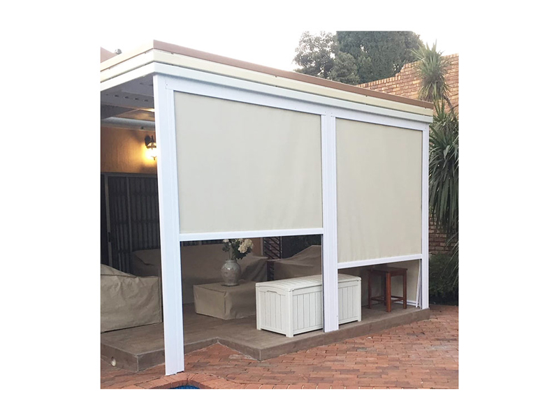 Windproof UV Resistant Anti-mosquito Motorized Zip Screen Roller Blinds For Sunshading